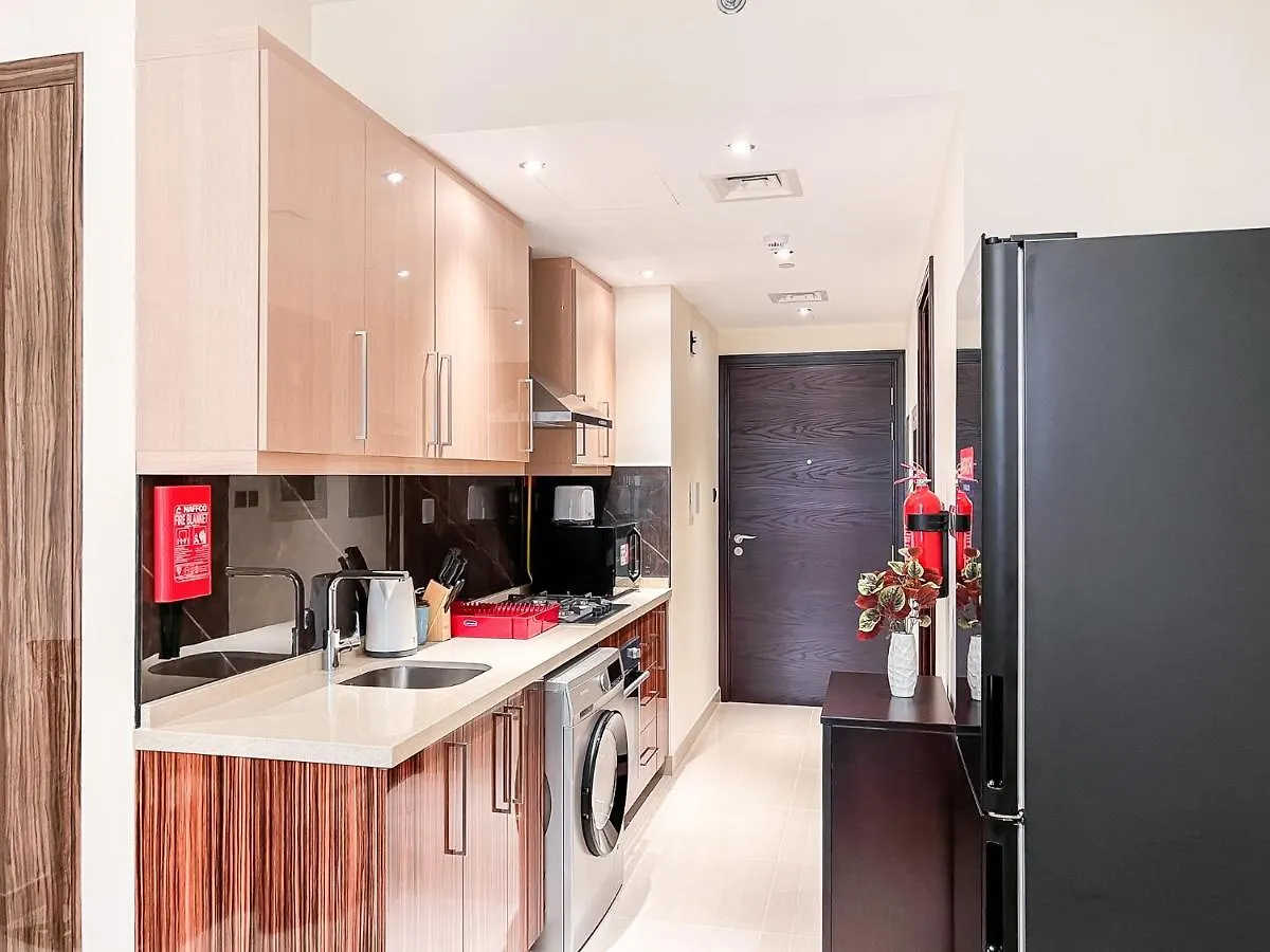 Luton Vacation Homes - Elite Downtown Residence Studio, Burj Khalifa View Dubai - 80Ab3 0*,